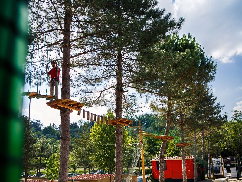 Treetop climbing course at Village Norcenni Girasole campsite