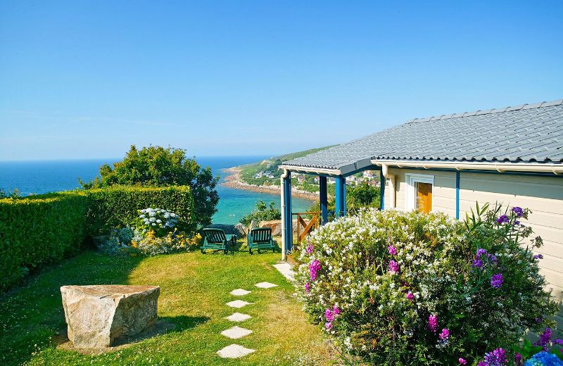 Chalet Sea View at Camping Sandaya L'Anse du Brick