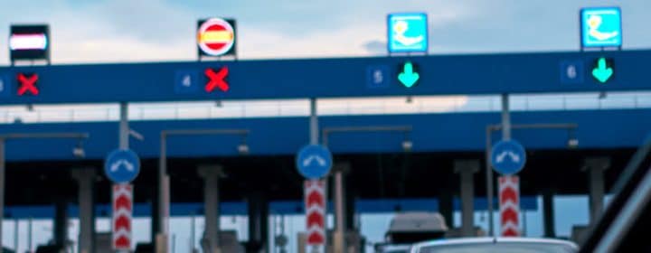 Which toll lane? Your guide to driving on French toll roads